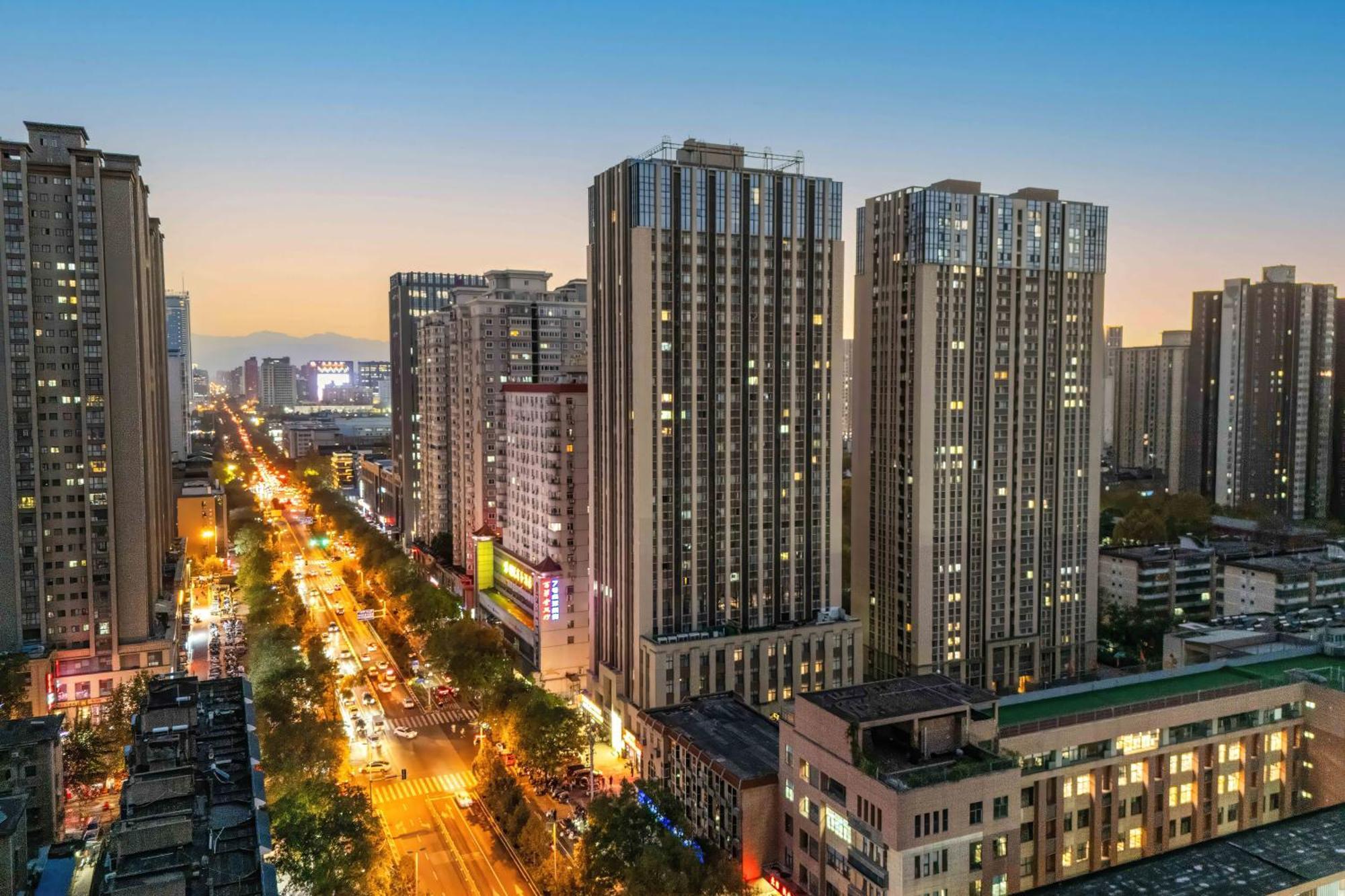 Hesu Designer Hotel & Suites -Near Xi'An Drum Tower And Yongning Gate -Free Laundry Luggage Storage -Kitty Cafe With Freshly Ground Coffee -24H Front Desk -English Service المظهر الخارجي الصورة