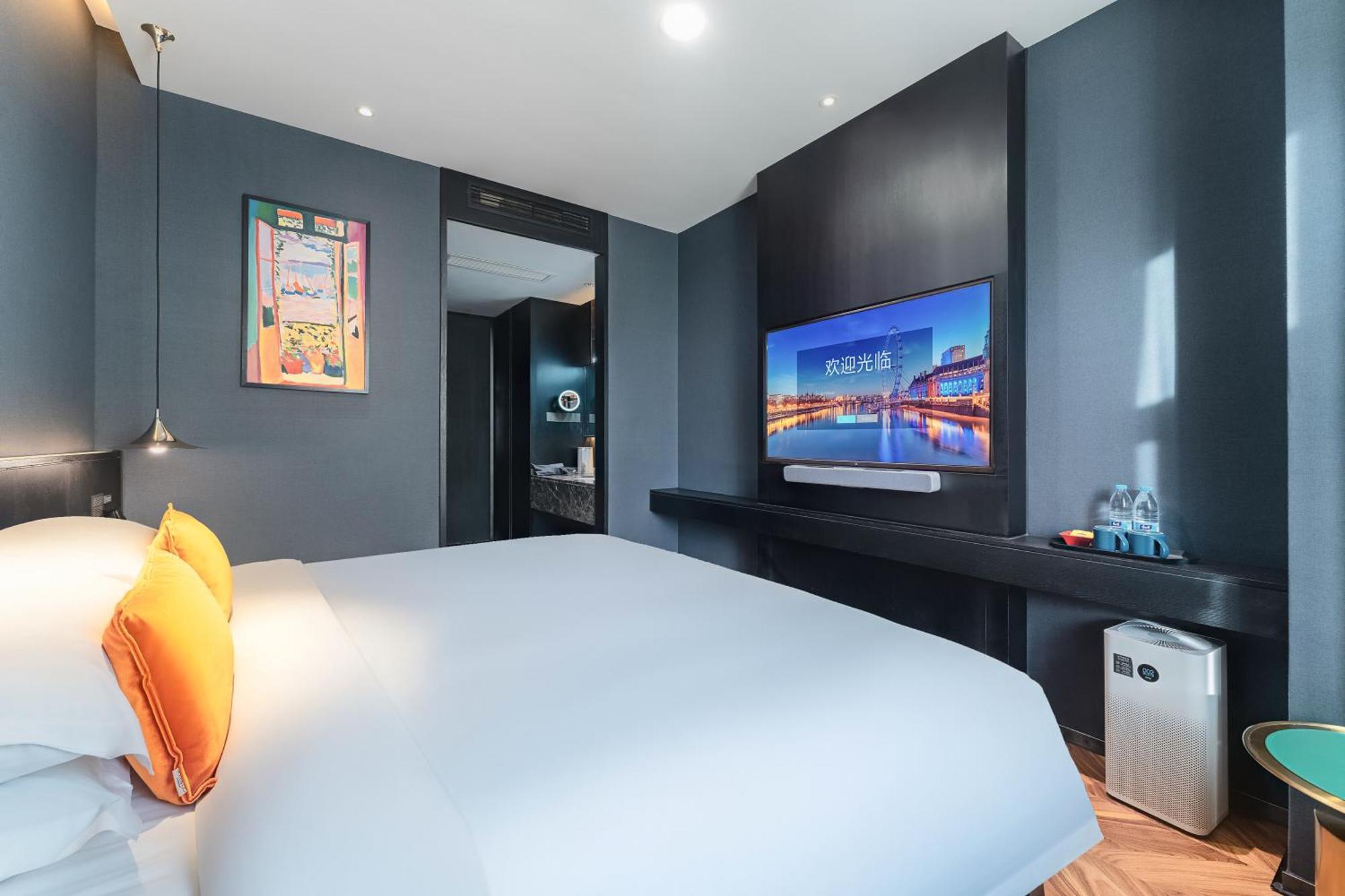 Hesu Designer Hotel & Suites -Near Xi'An Drum Tower And Yongning Gate -Free Laundry Luggage Storage -Kitty Cafe With Freshly Ground Coffee -24H Front Desk -English Service المظهر الخارجي الصورة