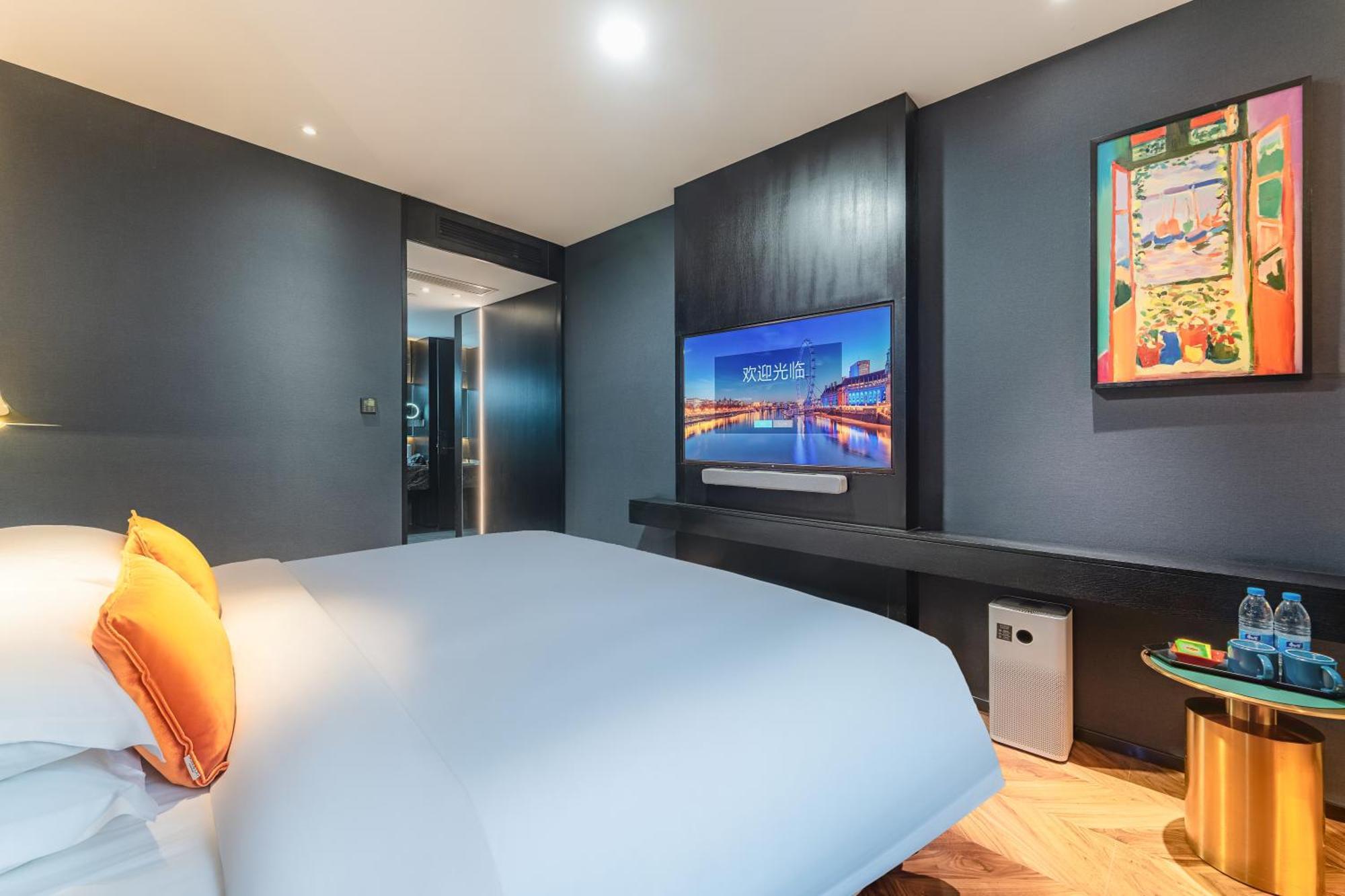 Hesu Designer Hotel & Suites -Near Xi'An Drum Tower And Yongning Gate -Free Laundry Luggage Storage -Kitty Cafe With Freshly Ground Coffee -24H Front Desk -English Service المظهر الخارجي الصورة