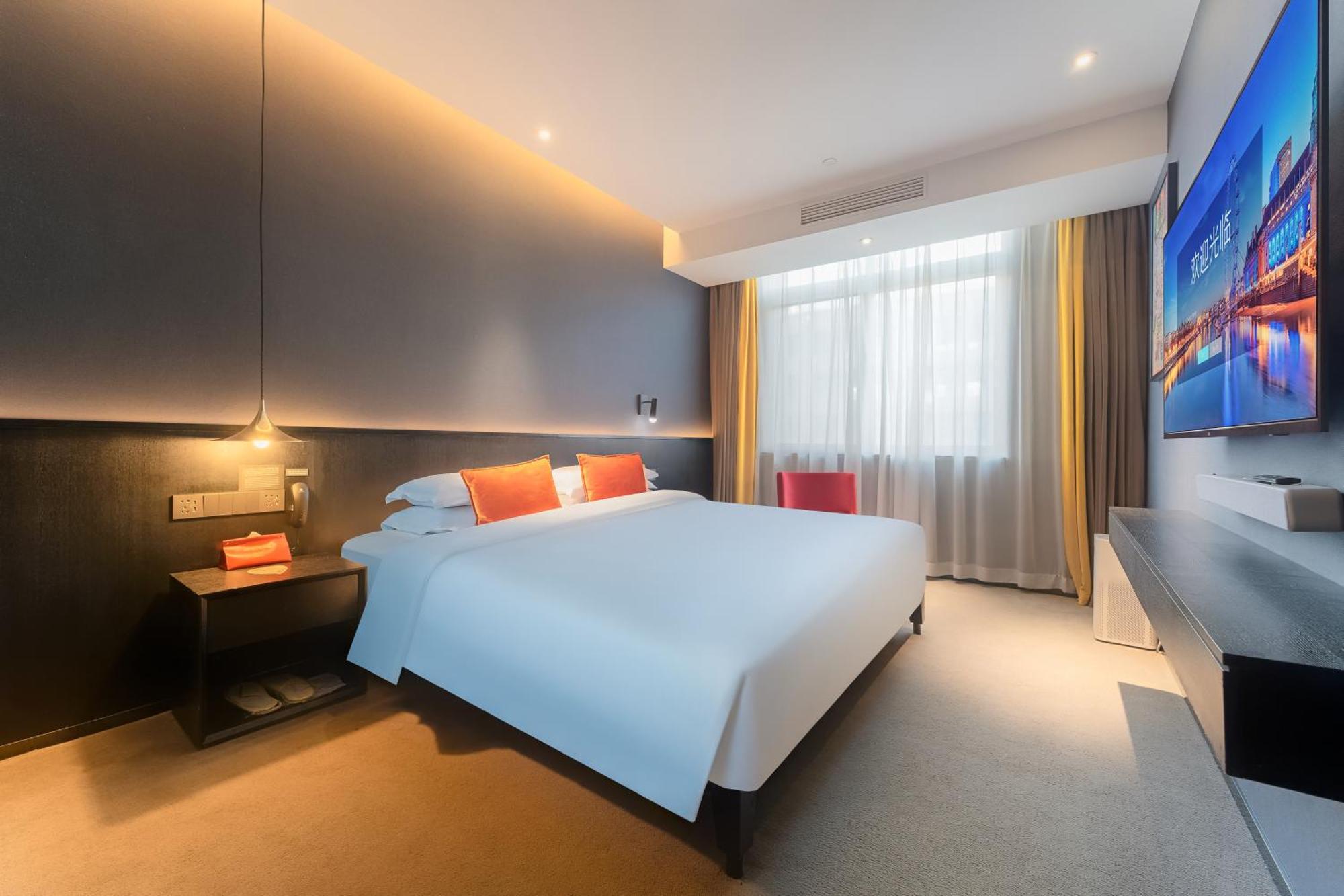Hesu Designer Hotel & Suites -Near Xi'An Drum Tower And Yongning Gate -Free Laundry Luggage Storage -Kitty Cafe With Freshly Ground Coffee -24H Front Desk -English Service المظهر الخارجي الصورة