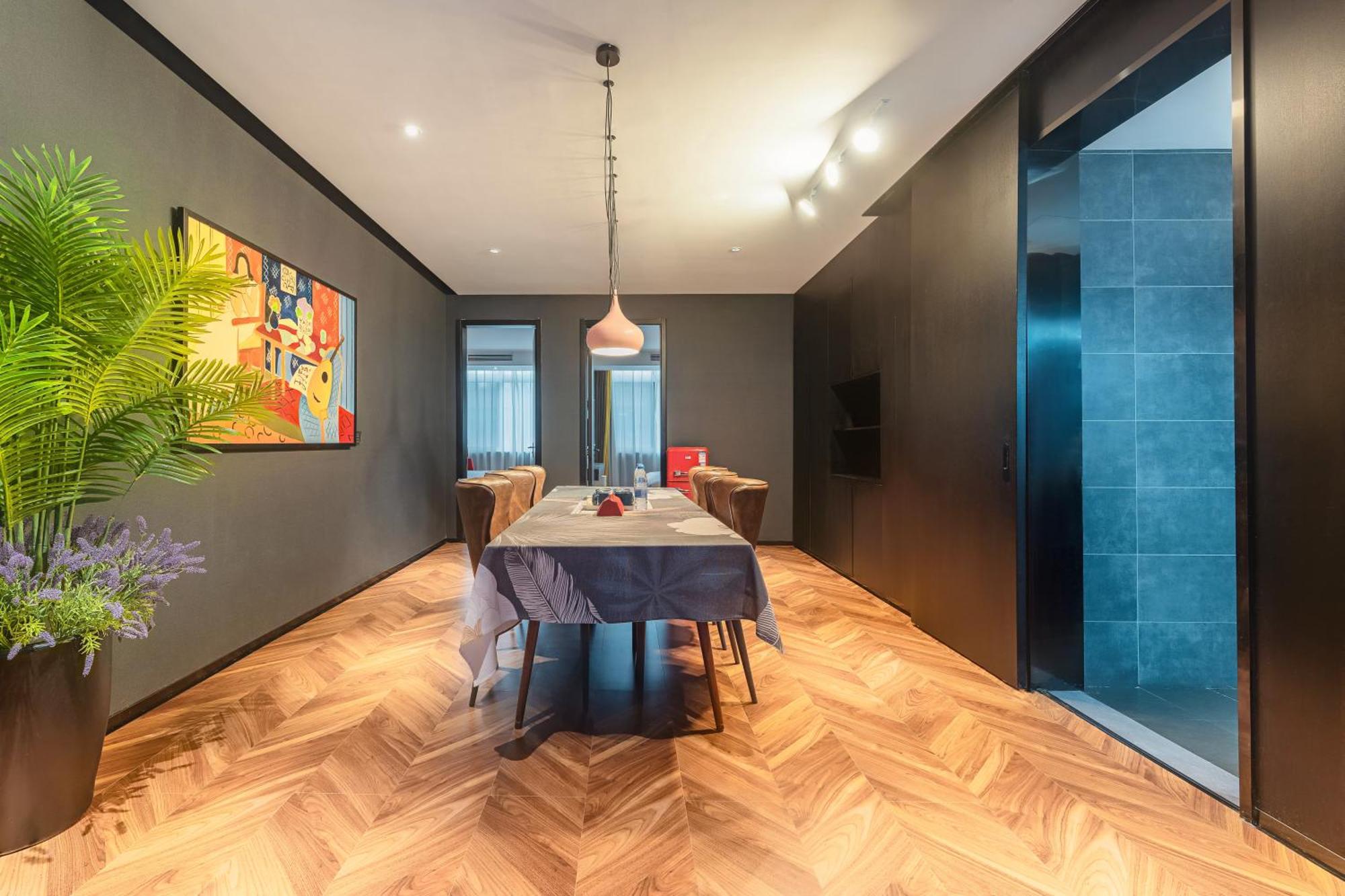Hesu Designer Hotel & Suites -Near Xi'An Drum Tower And Yongning Gate -Free Laundry Luggage Storage -Kitty Cafe With Freshly Ground Coffee -24H Front Desk -English Service المظهر الخارجي الصورة