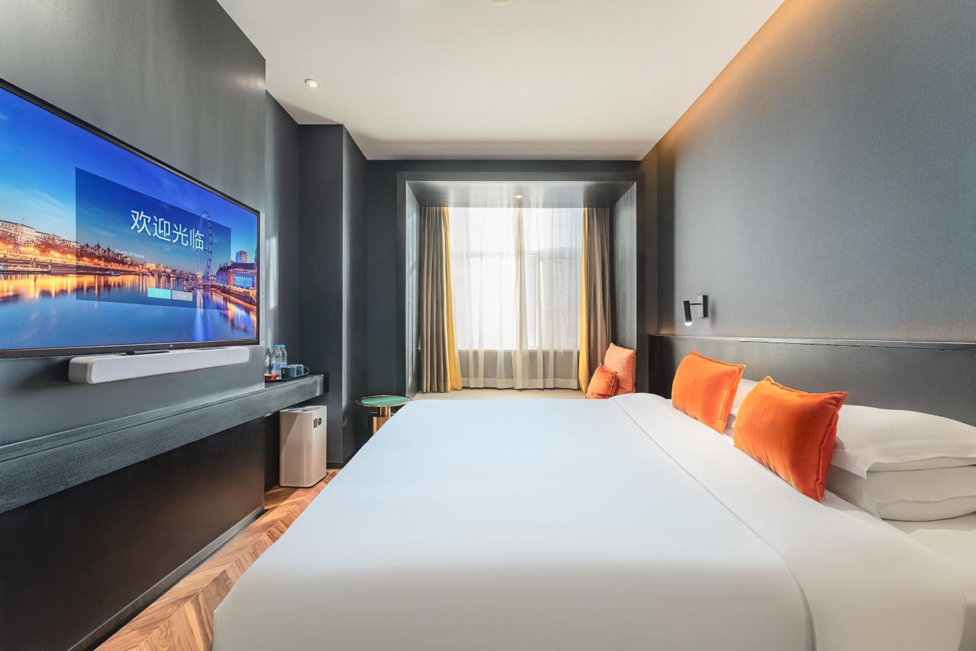 Hesu Designer Hotel & Suites -Near Xi'An Drum Tower And Yongning Gate -Free Laundry Luggage Storage -Kitty Cafe With Freshly Ground Coffee -24H Front Desk -English Service المظهر الخارجي الصورة