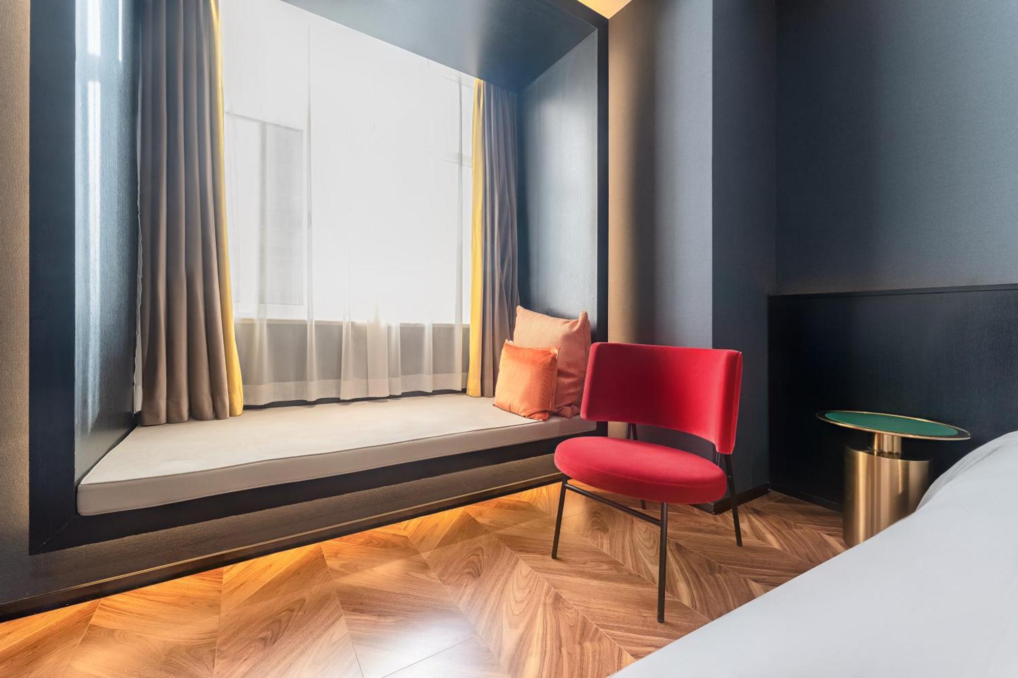 Hesu Designer Hotel & Suites -Near Xi'An Drum Tower And Yongning Gate -Free Laundry Luggage Storage -Kitty Cafe With Freshly Ground Coffee -24H Front Desk -English Service المظهر الخارجي الصورة